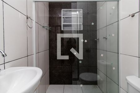 Banheiro de kitnet/studio para alugar com 1 quarto, 40m² em Cangaiba, São Paulo