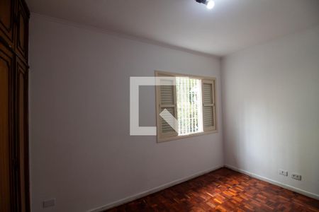 Casa à venda com 400m², 3 quartos e 2 vagas Casa à venda com 400m², 3 quartos e 2 vagasQuarto 3 - Suíte