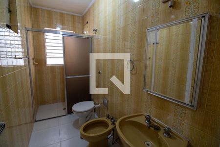 Casa à venda com 400m², 3 quartos e 2 vagas Casa à venda com 400m², 3 quartos e 2 vagasBanheiro