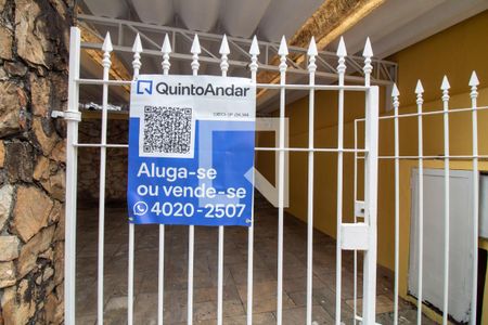 Casa à venda com 400m², 3 quartos e 2 vagas Casa à venda com 400m², 3 quartos e 2 vagasPlaquinha