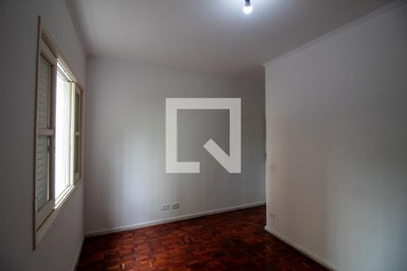 Casa à venda com 400m², 3 quartos e 2 vagas Casa à venda com 400m², 3 quartos e 2 vagasQuarto 3 - Suíte