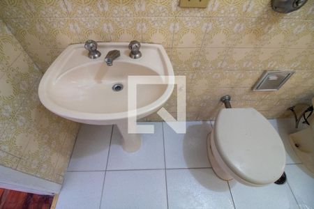 Casa à venda com 400m², 3 quartos e 2 vagas Casa à venda com 400m², 3 quartos e 2 vagasBanheiro da Suíte