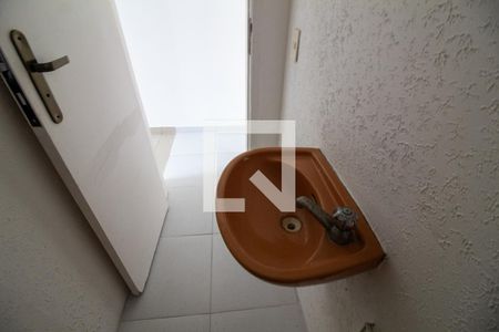 Casa à venda com 400m², 3 quartos e 2 vagas Casa à venda com 400m², 3 quartos e 2 vagasLavabo