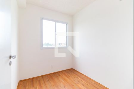 Quarto 1 de apartamento para alugar com 2 quartos, 33m² em Jardim Itacolomi, São Paulo