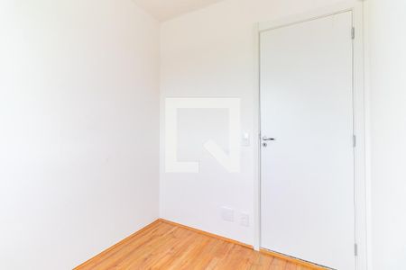 Quarto 1 de apartamento para alugar com 2 quartos, 33m² em Jardim Itacolomi, São Paulo