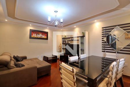 Sala de casa para alugar com 3 quartos, 106m² em Santa Maria, Santo André