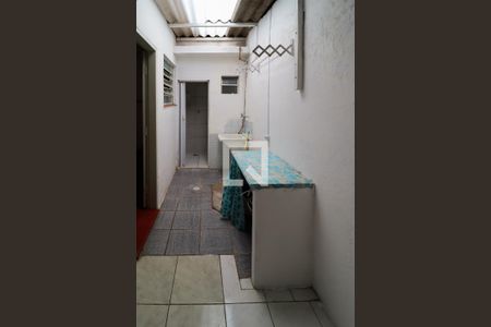 Casa para alugar com 49m², 1 quarto e 1 vagaÁrea de Serviço