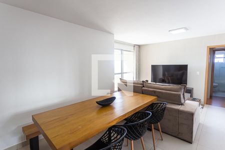 Sala de apartamento para alugar com 3 quartos, 83m² em São Lucas, Belo Horizonte