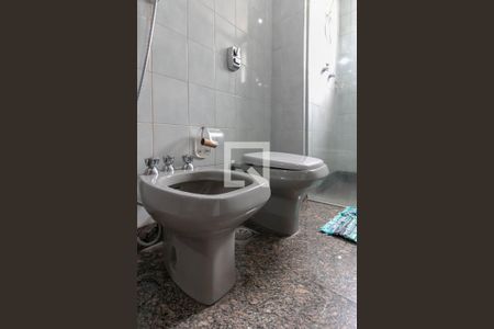 Apartamento à venda com 260m², 4 quartos e 3 vagasBanheiro Social