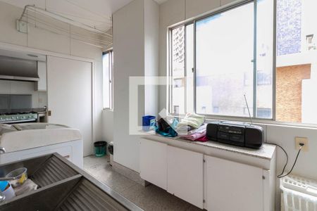 Apartamento à venda com 260m², 4 quartos e 3 vagasCozinha e Área de Serviço