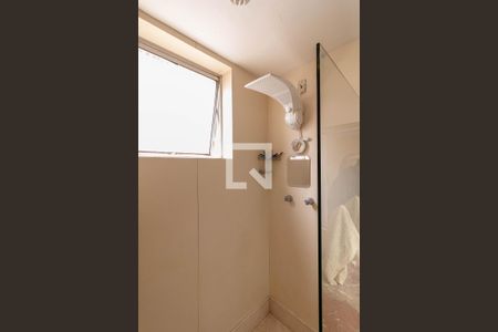 Apartamento à venda com 260m², 4 quartos e 3 vagasBanheiro da Suíte