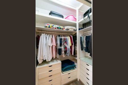 Apartamento à venda com 260m², 4 quartos e 3 vagasQuarto Suíte