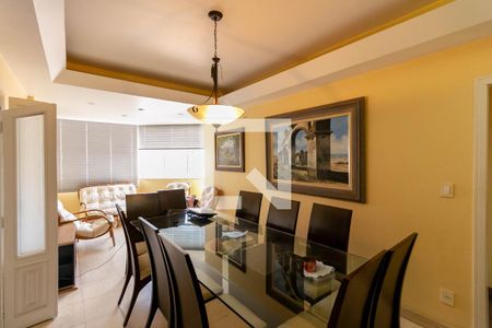 Apartamento à venda com 260m², 4 quartos e 3 vagasCopa