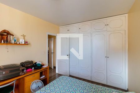 Apartamento à venda com 260m², 4 quartos e 3 vagasQuarto 4