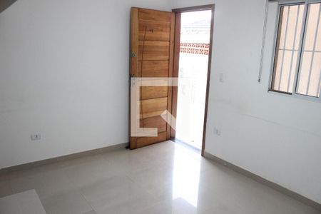 Sala de casa de condomínio para alugar com 2 quartos, 80m² em Catiapoã, São Vicente