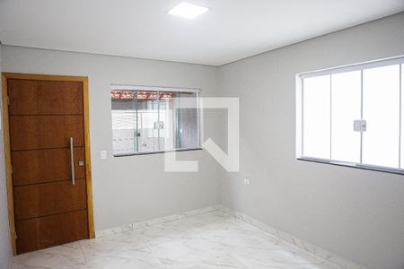 Sala  de casa à venda com 2 quartos, 90m² em Parque Gerassi, Santo André