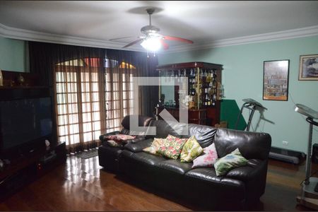 Sala de casa para alugar com 3 quartos, 248m² em City Bussocaba, Osasco