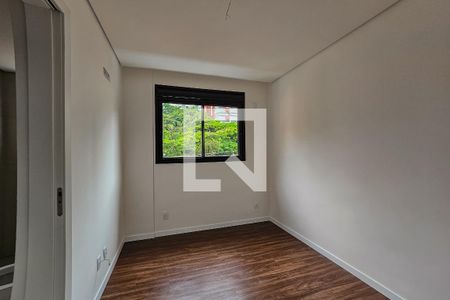 Semi Suíte 1 de apartamento à venda com 3 quartos, 82m² em Santo Antônio, Belo Horizonte