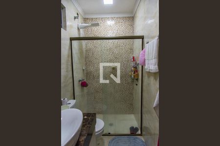 Casa à venda com 156m², 3 quartos e 1 vagaBanheiro da suíte 1