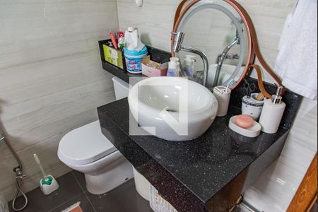 Casa à venda com 156m², 3 quartos e 1 vagaBanheiro da suíte 2