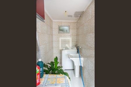 Casa à venda com 156m², 3 quartos e 1 vagaLavanderia