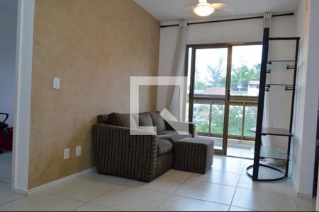 Sala  de apartamento para alugar com 2 quartos, 60m² em Pechincha, Rio de Janeiro