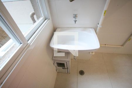 Apartamento para alugar com 64m², 3 quartos e 1 vagaÁrea de Serviço