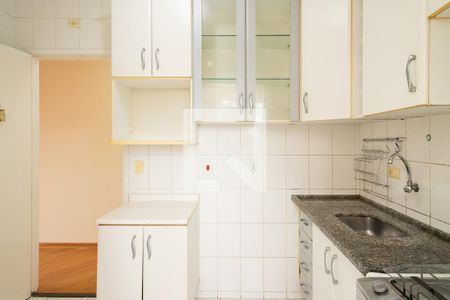 Apartamento à venda com 56m², 2 quartos e 1 vaga Apartamento à venda com 56m², 2 quartos e 1 vagaCozinha