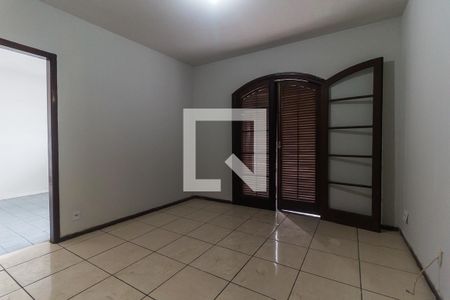 Sala de apartamento para alugar com 3 quartos, 92m² em Vila Bras Cubas, Mogi das Cruzes