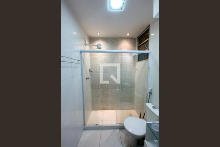 Banheiro de apartamento para alugar com 1 quarto, 37m² em Copacabana, Rio de Janeiro