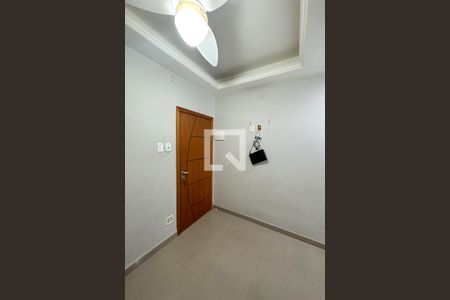 Sala de apartamento para alugar com 1 quarto, 37m² em Copacabana, Rio de Janeiro