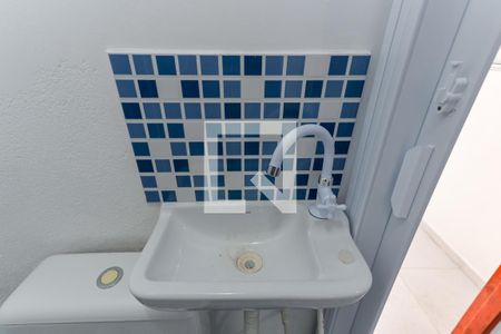 Casa para alugar com 28m², 1 quarto e sem vaga Casa para alugar com 28m², 1 quarto e sem vagaBanheiro