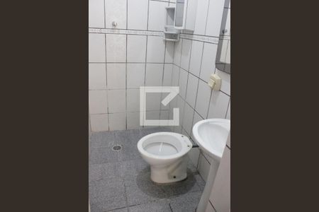 Banheiro de casa para alugar com 1 quarto, 80m² em Jardim Paraventi, Guarulhos