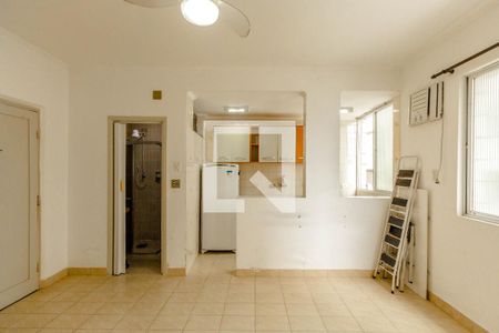 Sala/Quarto de kitnet/studio para alugar com 1 quarto, 33m² em Canto do Forte, Praia Grande