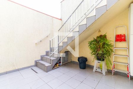 Casa à venda com 99m², 3 quartos e 3 vagasQuintal