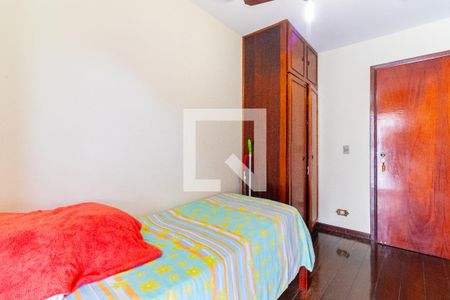 Casa à venda com 99m², 3 quartos e 3 vagasQuarto 3