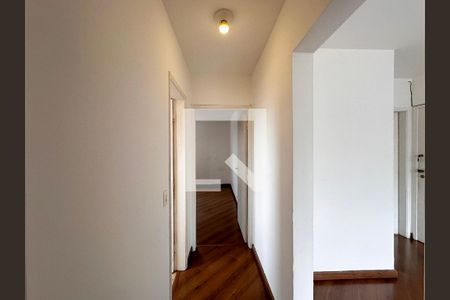 Corredor Quartos de apartamento para alugar com 2 quartos, 70m² em Brooklin Paulista, São Paulo