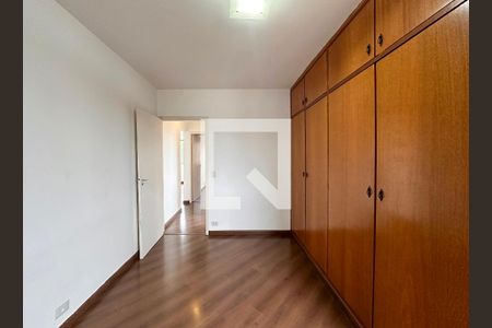 Apartamento para alugar com 70m², 2 quartos e 1 vagaQuarto 2