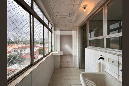Apartamento para alugar com 70m², 2 quartos e 1 vagaÁrea de Serviço