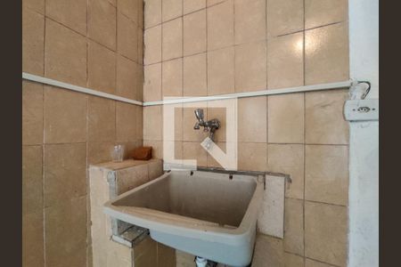 Casa à venda com 240m², 2 quartos e 2 vagas Casa à venda com 240m², 2 quartos e 2 vagasÁrea de Serviço