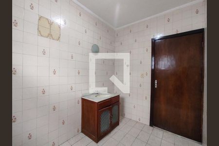 Banheiro 1 de casa à venda com 2 quartos, 143m² em Jardim Soraia, São Paulo