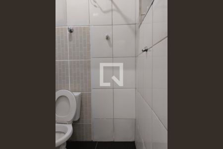 Casa à venda com 70m², 2 quartos e 2 vagasBanheiro 3