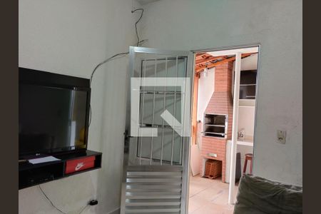 Casa à venda com 70m², 2 quartos e 2 vagasSala 2