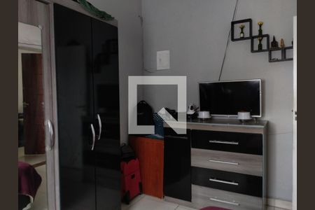 Casa à venda com 70m², 2 quartos e 2 vagasQuarto 1