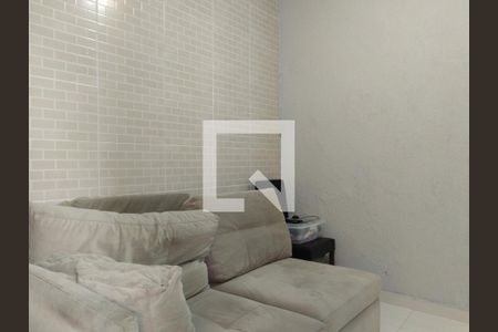 Casa à venda com 70m², 2 quartos e 2 vagasSala 2