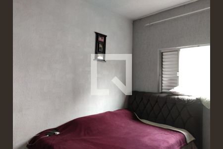 Casa à venda com 70m², 2 quartos e 2 vagasQuarto 1