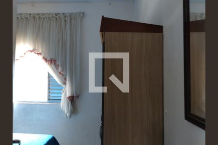 Casa à venda com 70m², 2 quartos e 2 vagasQuarto 2