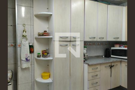 Casa à venda com 70m², 2 quartos e 2 vagasCozinha 1