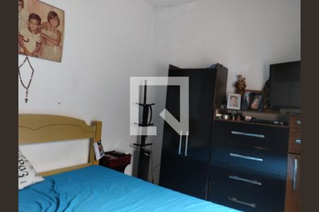 Casa à venda com 70m², 2 quartos e 2 vagasQuarto 2