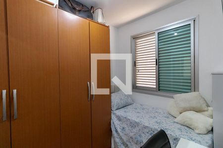Quarto 2 de apartamento à venda com 3 quartos, 70m² em Estoril, Belo Horizonte